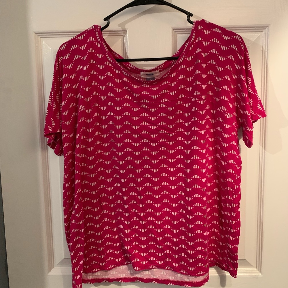 Old Navy Pink Tee size Medium